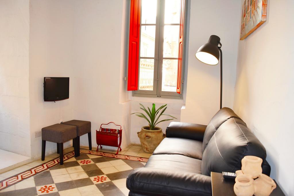 Valletta Maisonette Malta Room photo